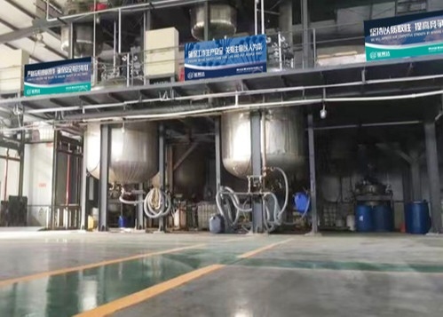 Thời gian sử dụng lâu Emulsion sáp cho đóng gói làm giấy 1000KG IBC Tank
