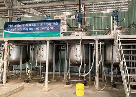 Chất khử màu nước Hợp chất polyme amoni cation bậc bốn