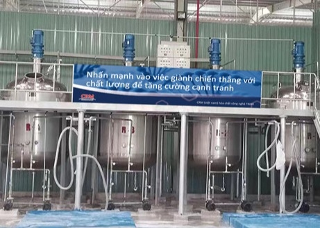 Chất khử bọt chống tạo bọt dùng trong công nghiệp có nhiệt độ sôi &gt;100°C và PH 7,0 - 8,0