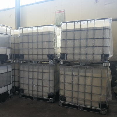 Chất tạo hồ styrene-acrylic (SAE) được sử dụng rộng rãi trong ngành giấy để tạo hồ bề mặt nhằm cải thiện khả năng chống thấm nước, độ bền bề mặt và khả năng in.